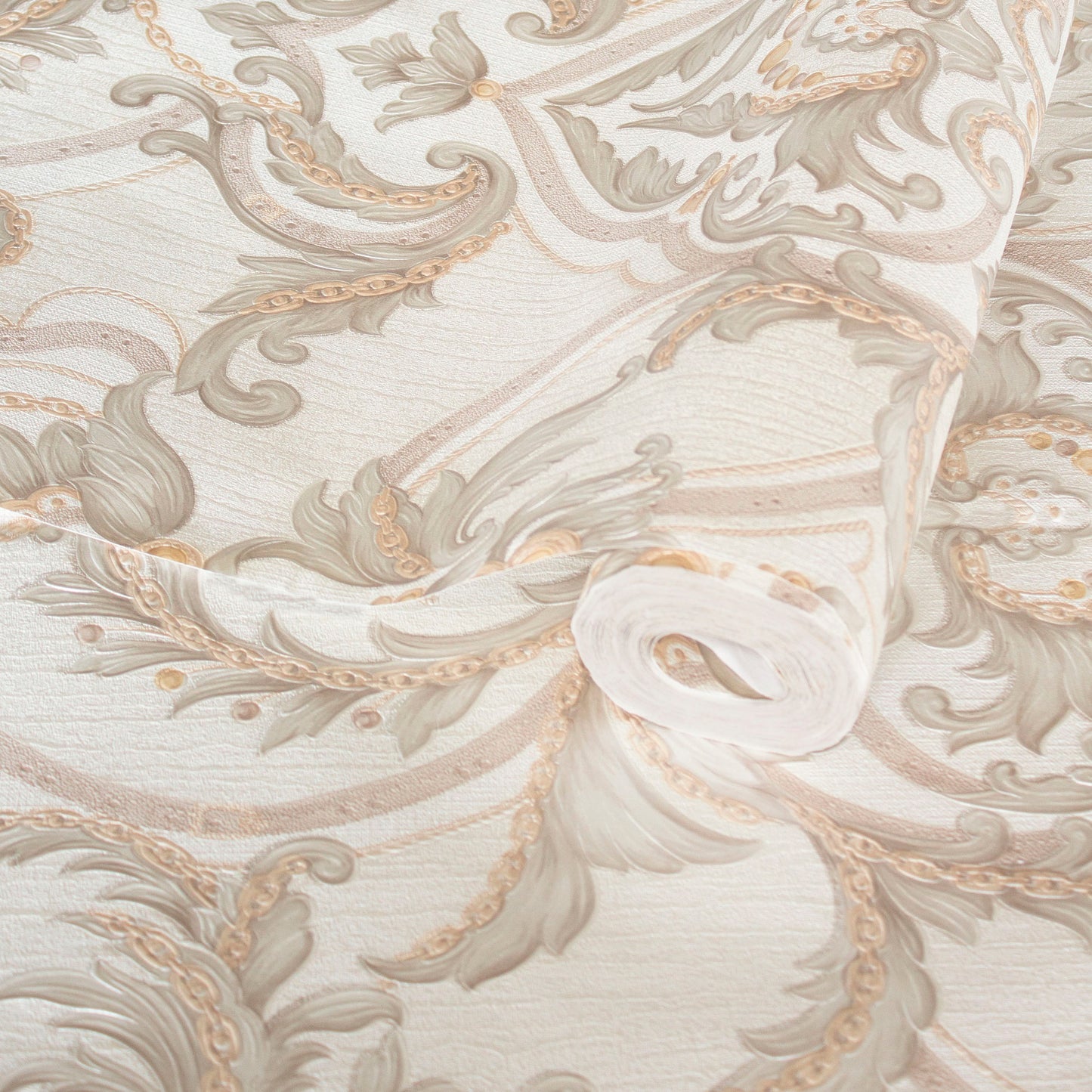 SEYYAH | Classical Damask Wallpaper