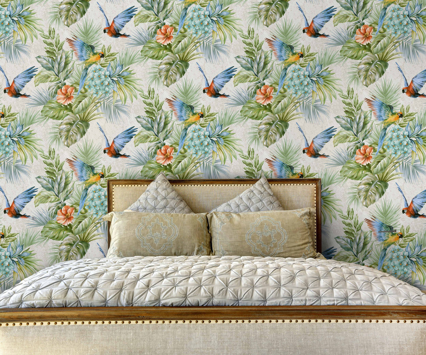 TROPICANO | Wallpaper Parrot and Tropical Plant Trend